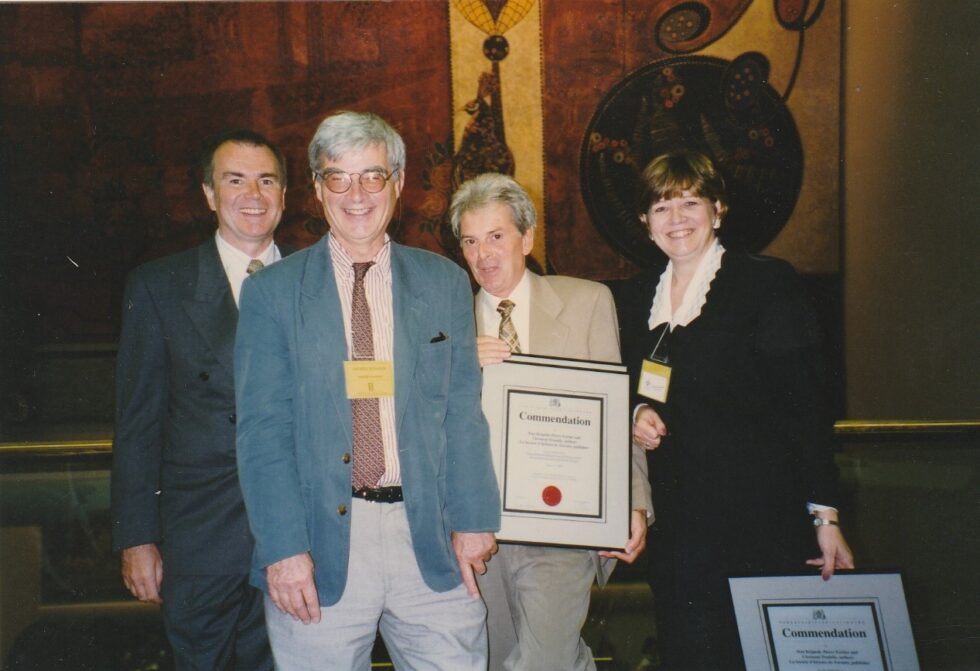 1996 : Félicitations publiques du Toronto Historical Board à Barbara Hall